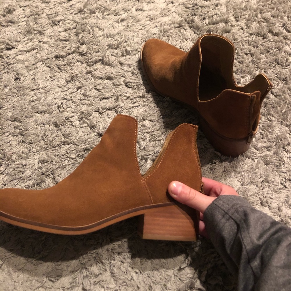 Steven Madden booties